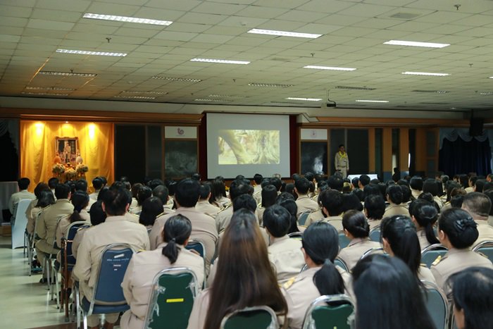 กสอ. จัดการบรรยายพิเศษ "สถาบันพระมหากษัตริย์กับประเทศไทย”