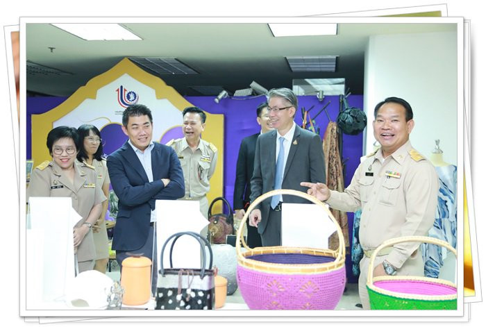 “อธิบดีณัฐพล” พร้อมคณะผู้บริหาร กสอ. ตรวจเยี่ยมและมอบนโยบายแก่ ข้าราชการ พนักงาน และลูกจ้าง กช.กสอ. และ กส.กสอ. เน้นการทำงานให้เกิดประสิทธิผลมากยิ่งขึ้น