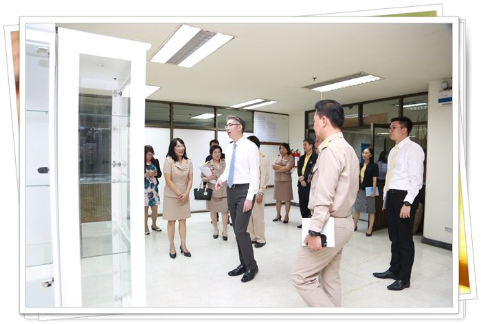 “อธิบดีณัฐพล” พร้อมคณะผู้บริหาร กสอ. ตรวจเยี่ยมและมอบนโยบายแก่ ข้าราชการ พนักงาน และลูกจ้าง กช.กสอ. และ กส.กสอ. เน้นการทำงานให้เกิดประสิทธิผลมากยิ่งขึ้น