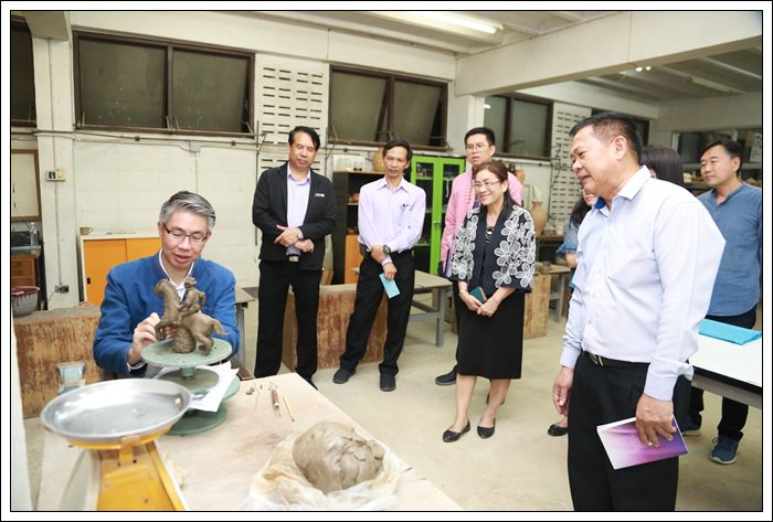 “อธิบดีณัฐพล” ตรวจเยี่ยมและมอบนโยบายแก่ ข้าราชการ พนักงาน และเจ้าหน้าที่ศูนย์วิจัยและพัฒนาวัสดุฯ จ. ลำปาง