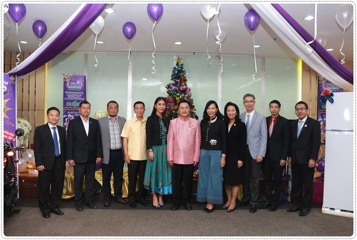 “อธิบดีณัฐพล” ร่วมแถลงข่าว กระทรวงอุตฯ จัดแคมเปญมอบของวัญปีใหม่ 2563 ยกขบวนสินค้าราคาโรงงาน ลดกระหน่ำ 20-70% คาดมีเงินสะพัดกว่า 20 ล้านบาท