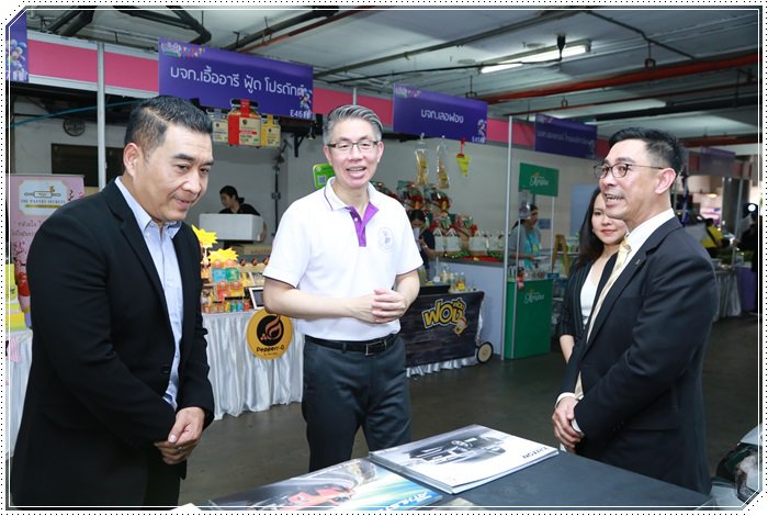 “อธิบดีณัฐพล” ร่วมเปิดงาน “Outlet ของขวัญเพื่อประชาชน มหกรรมสินค้าราคาโรงงาน" ยกขบวนสินค้าราคาโรงงาน ลดกระหน่ำ 20-70% คาดมีเงินสะพัดกว่า 20 ล้านบาท
