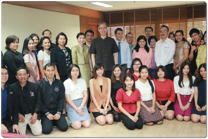 “รสอ.” นำทีมผู้บริหาร ข้าราชการ และเจ้าหน้าที่ กสอ. สวัสดีปีใหม่ อสอ. เนื่องในโอกาสเถลิงศก.ใหม่