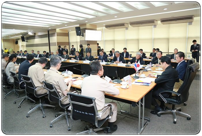 กระทรวงอุตฯ สานความร่วมมือญี่ปุ่น รับมอบเครื่องอบแห้งอาหาร ต่อยอดพัฒนานวัตกรรมการแปรรูปผลิตภัณฑ์เกษตร สร้างเกษตรอุตสาหกรรมให้เอสเอ็มอี