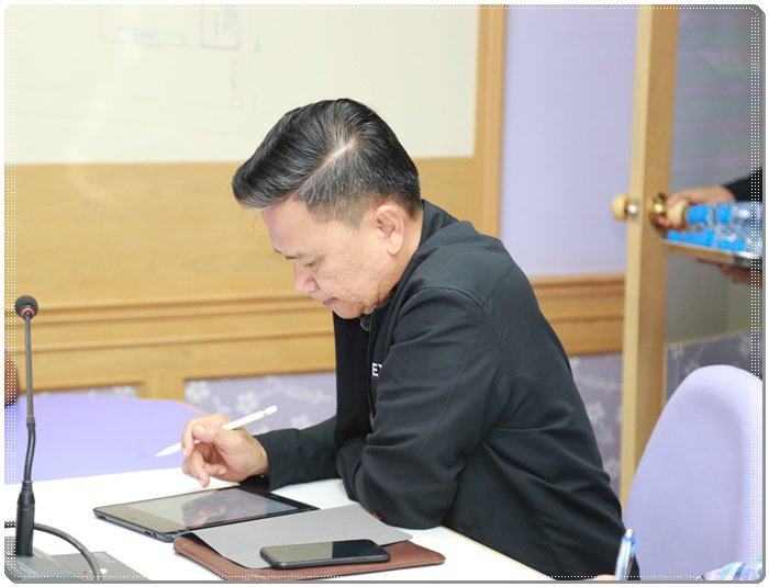 "รสอ.เจตนิพิฐ" นำทีมลงพื้นที่ภาคใต้ ร่วมหารือแนวทางส่งเสริมพัฒนาเศรษฐกิจฐานราก