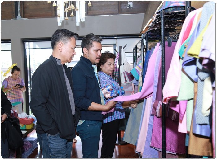 "รสอ.เจตนิพิฐ" นำทีมขุนพล กสอ. ล่องใต้ รุกเสริมแกร่งชุมชน หวังขับเคลื่อนเศรษฐกิจฐานรากให้ยั่งยืน