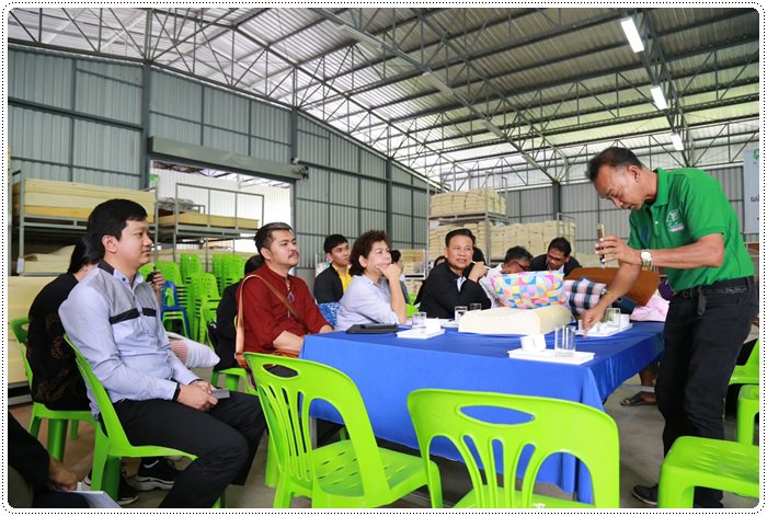 "รสอ.เจตนิพิฐ" ลงพื้นที่ปักษ์ใต้ เสริมแกร่งแปรรูปยางพาราไทยเต็มสูบ! 