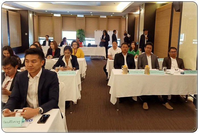นายใบน้อย สุวรรณชาตรี รองอธิบดีกรมส่งเสริมอุตสาหกรรม การฝึกอบรมเชิงปฏิบัติการกิจกรรมพัฒนาผู้ประกอบการสู่การบริหารธุรกิจแบบมืออาชีพ (Smart SME Program)