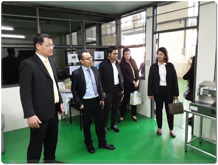 นายใบน้อย สุวรรณชาตรี รองอธิบดีกรมส่งเสริมอุตสาหกรรม พร้อมคณะ ลงพื้นที่ตรวจเยี่ยมศูนย์ส่งเสริมอุตสาหกรรมภาคที่ 9 กรมส่งเสริมอุตสาหกรรม (ศภ.9 กสอ.) 