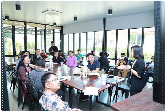 "อธิบดีณัฐพล" นำคณะสื่อมวลชนลงพื้นที่เมืองน่าน ชมสถานประกอบการแปรรูปถั่วลิสง โชว์ความสำเร็จหลักสูตร NEC