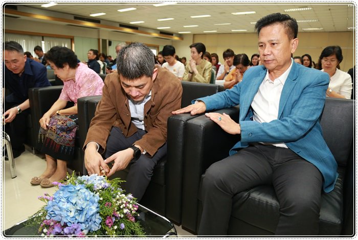 “อธิบดีณัฐพล” นำพลพรรค กสอ. ทำบุญเลี้ยงพระ เนื่องในโอกาสครบรอบ 78 ปี กสอ. 