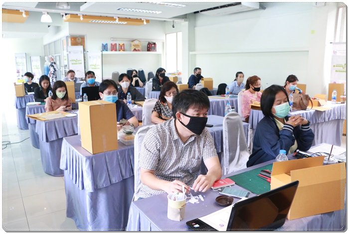กสอ. ติวเข้ม SMEs ใช้เทคโนโลยีรังสรรค์ผลิตภัณฑ์