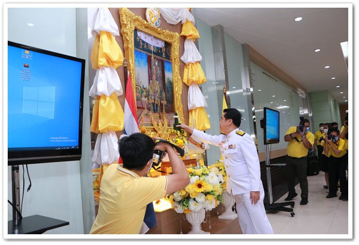 “อธิบดีณัฐพล” ร่วมพิธีถวายสัตย์ฯ และลงนามถวายพระพรชัยมงคล เนื่องในโอกาสวันเฉลิมพระชนมพรรษาพระบาทสมเด็จพระวชิรเกล้าเจ้าอยู่หัว 68 พรรษา