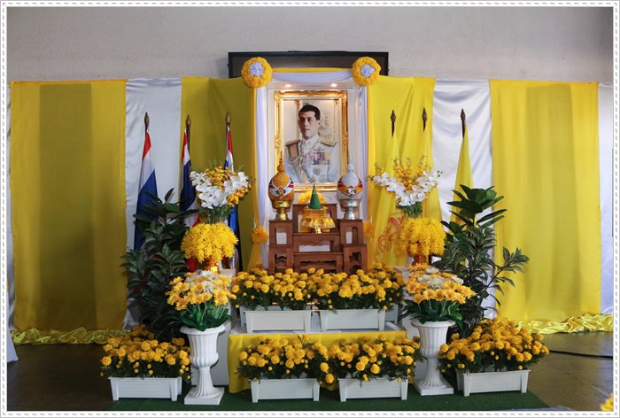 “อธิบดีณัฐพล” นำเหล่าข้าราชการ กสอ. ร่วมพิธีถวายสัตย์ฯ และลงนามถวายพระพรชัยมงคล เนื่องในโอกาสวันเฉลิมพระชนมพรรษาพระบาทสมเด็จพระวชิรเกล้าเจ้าอยู่หัว 68 พรรษา