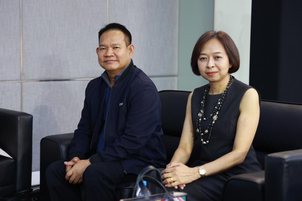 “ดีพร้อม” เดินหน้าขับเคลื่อนซอฟต์พาวเวอร์แฟชั่นไทย สาขาบิวตี้ เสริมภาพลักษณ์ พัฒนาบุคลากรแบบดีพร้อม สร้างความความประทับใจในการบริการให้มีประสิทธิภาพ สอดรับแนวทางการปฏิรูปอุตสาหกรรมไทยสู่เศรษฐกิจยุคใหม่ตามนโยบาย รมว.เอกนัฎ