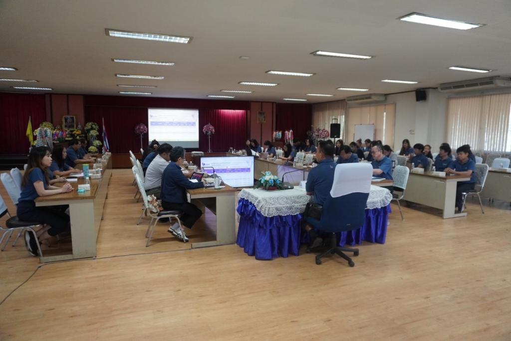 “รองอธิบดีสุรพล” ติดตามการดำเนินงาน ศูนย์วิจัยและพัฒนาวัสดุอุตสาหกรรมสร้างสรรค์ สานนโยบาย “ดีพร้อม 5 ให้” ตรวจสอบเครื่องมือ อุปกรณ์ พร้อมให้บริการ กำชับตรวจสอบอาคารให้พร้อมจัดกิจกรรม สร้างรายได้ กระตุ้นเศรษฐกิจ