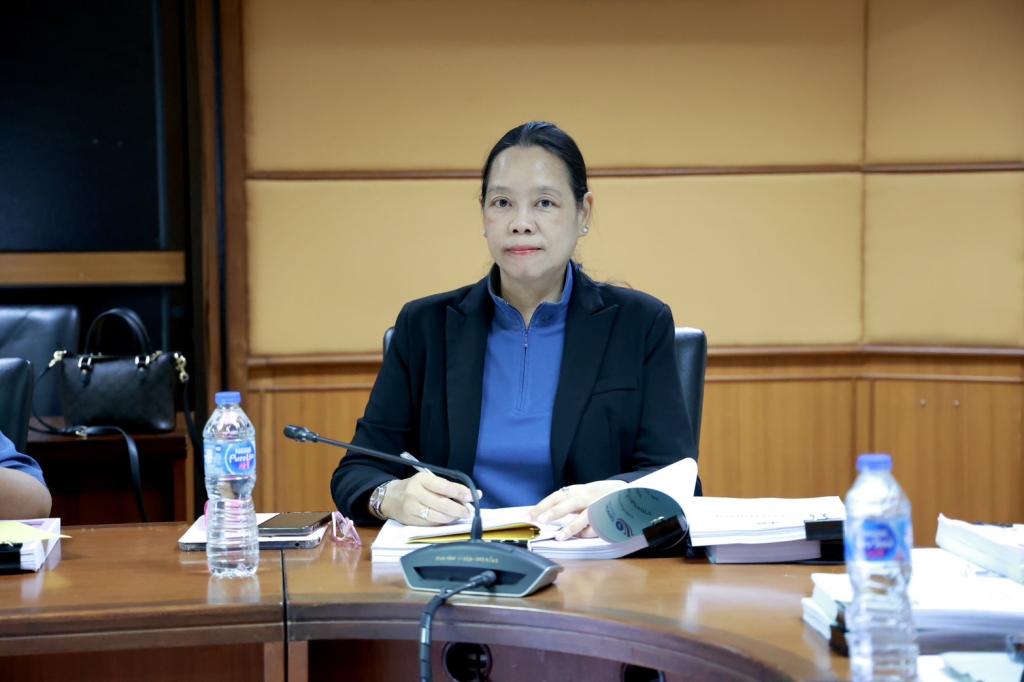 รสอ.ดุสิต เร่งติดตามการอนุมัติเงินทุนหมุนเวียน พร้อมกำชับการบริหารจัดการ NPL ช่วยเหลือผู้ประกอบการไทยให้เติบโตได้อย่างยั่งยืนตามนโยบาย "ที่นี่มีแต่ให้" ของ "อธิบดีณัฏฐิญา"