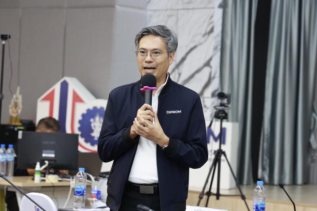 "อธิบดีณัฏฐิญา" มอบวุฒิบัตรบุคลากร “ดีพร้อม” ผู้ผ่านการฝึกอบรมการให้คำปรึกษาสถานประกอบการ (GMCE) พร้อมนำความรู้ด้านการบริหาร ผลิต ตลาด บัญชี ลงพื้นที่วินิจฉัย แก้ปัญหาตรงจุด ยกระดับผู้ประกอบการ สอดรับนโยบาย รมว. เอกนัฏ