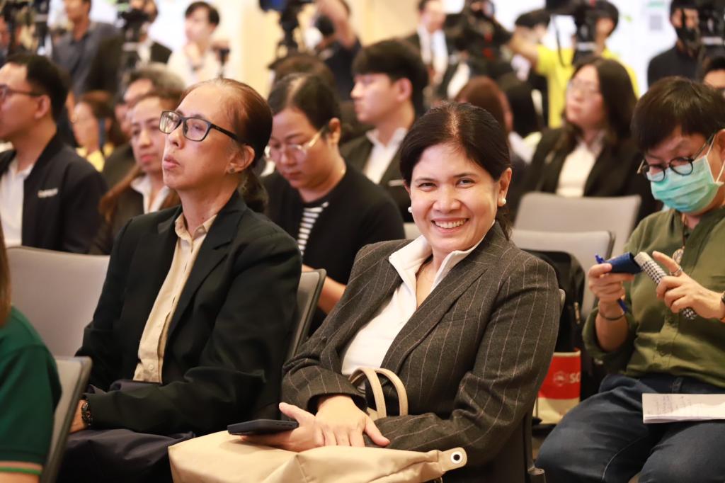 “ดีพร้อม” ผนึกกำลัง “บางจาก” ยักษ์ใหญ่น้ำมันเชื้อเพลิง จับมือ 5 พันธมิตรดันผลิต SAF หวังยกระดับธุรกิจการบินแห่งอนาคตสู่เป้าหมาย Net Zero ให้เติบโตอย่างยั่งยืน ตามนโยบาย รมว.เอกนัฏ