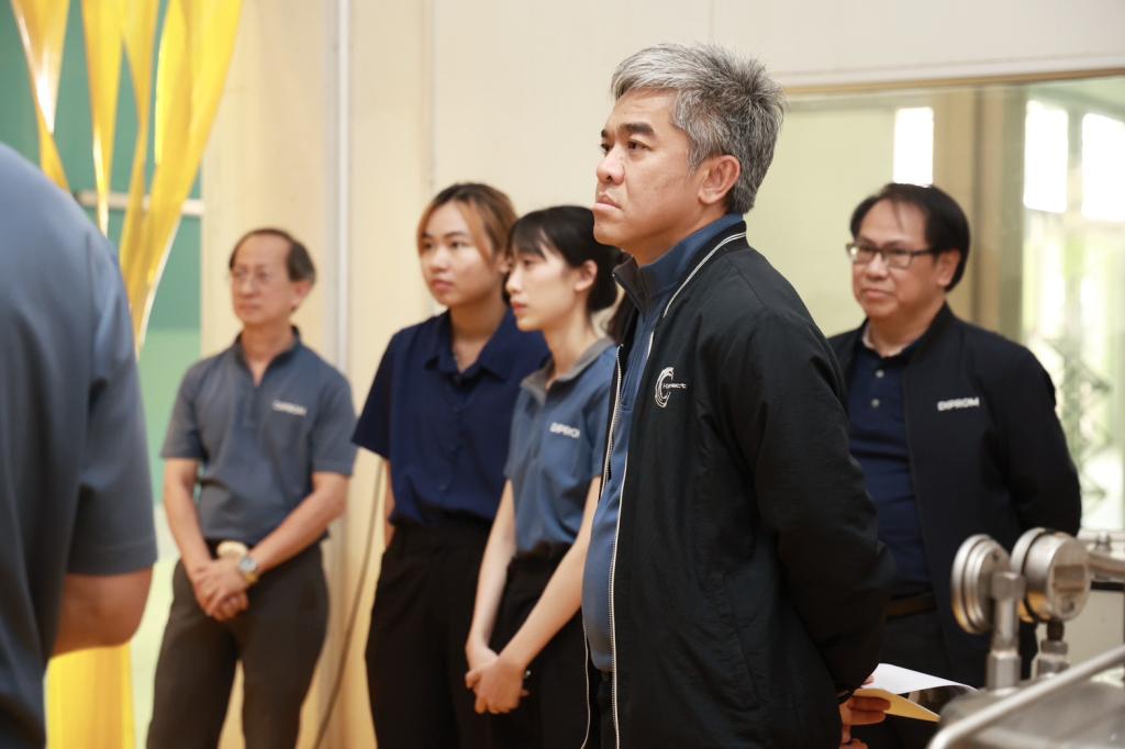 “อธิบดีณัฏฐิญา” แอ่วเหนือ ส่งมอบเครื่องจักร เดินหน้ายกระดับศูนย์ TIC ภูมิภาค หวังติดอาวุธเทคโนโลยีให้ ผปก. ตามนโยบาย รมว.เอกนัฏ