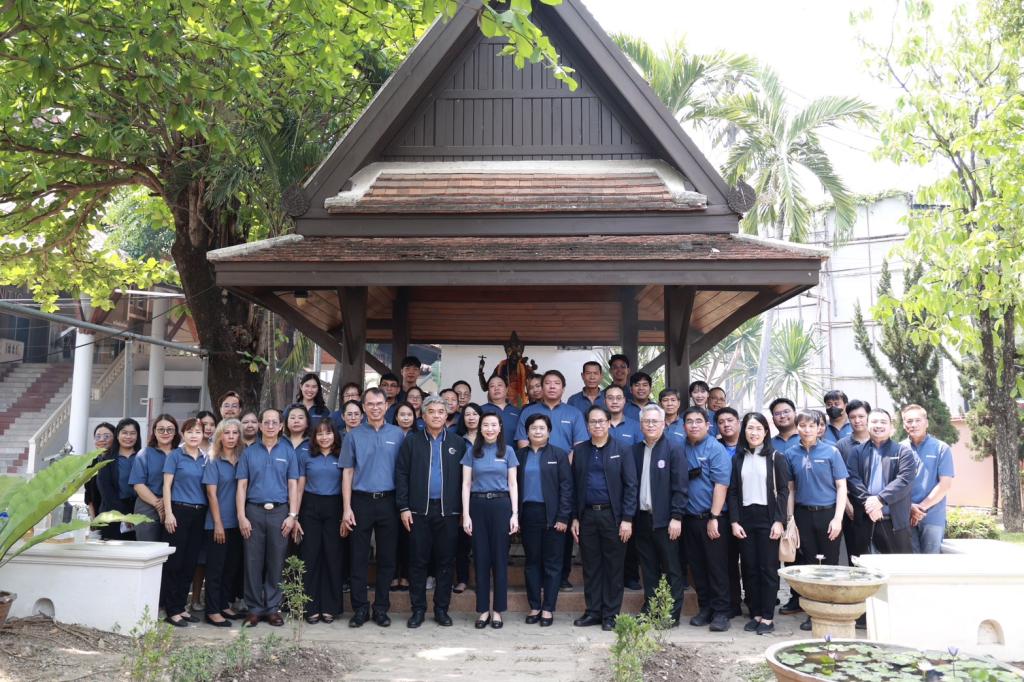 “อธิบดีณัฏฐิญา” แอ่วเหนือ ส่งมอบเครื่องจักร เดินหน้ายกระดับศูนย์ TIC ภูมิภาค หวังติดอาวุธเทคโนโลยีให้ ผปก. ตามนโยบาย รมว.เอกนัฏ
