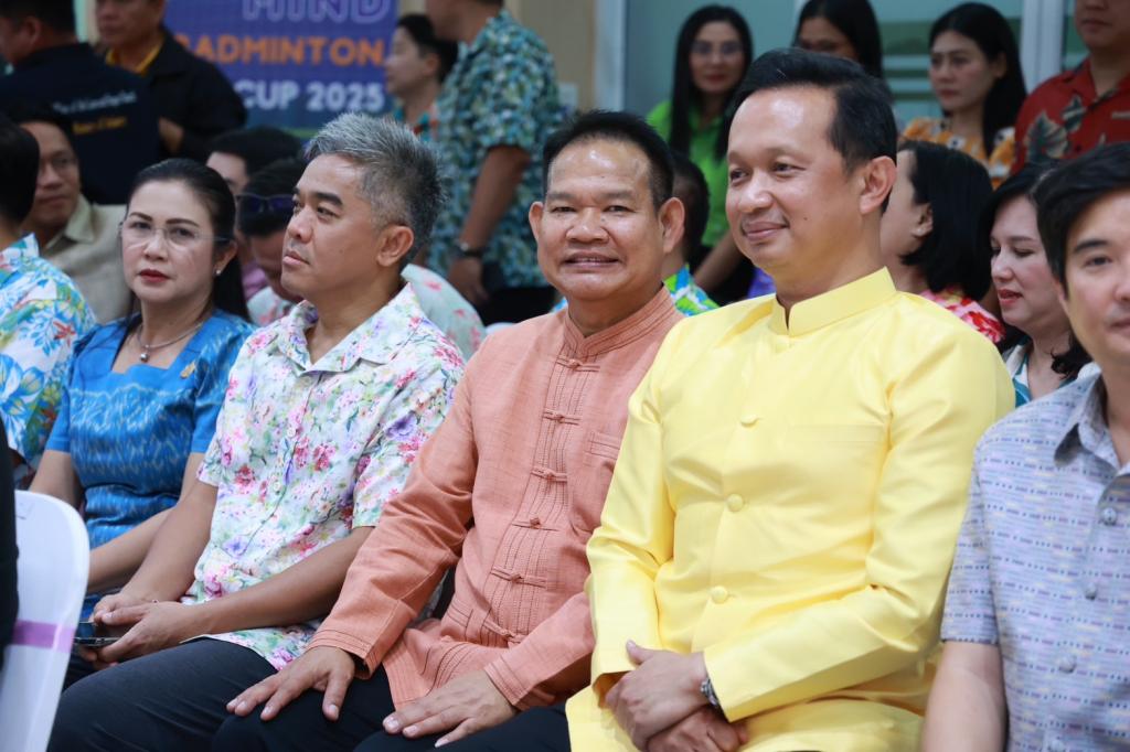 รัฐมนตรีฯ เอกนัฏ ร่วมประเพณีสงกรานต์ ก.อุตฯ ปี 68 "เถลิงศกใหม่ สาดใส่ความสุข"