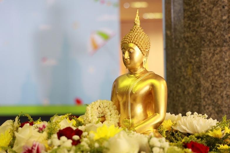 ”ดีพร้อม“ เปิดบ้าน สืบสานวัฒนธรรมประเพณีวันสงกรานต์