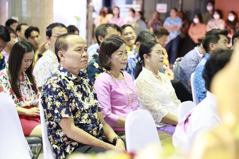 ”ดีพร้อม“ เปิดบ้าน สืบสานวัฒนธรรมประเพณีวันสงกรานต์