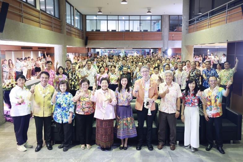 ”ดีพร้อม“ เปิดบ้าน สืบสานวัฒนธรรมประเพณีวันสงกรานต์