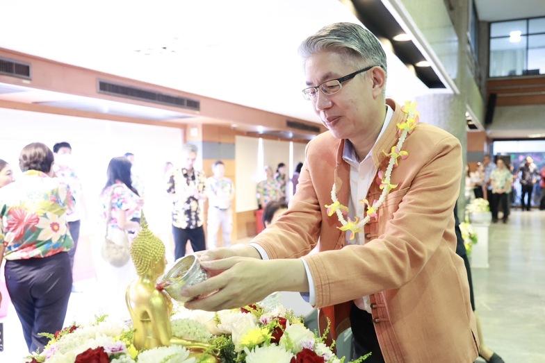 ”ดีพร้อม“ เปิดบ้าน สืบสานวัฒนธรรมประเพณีวันสงกรานต์