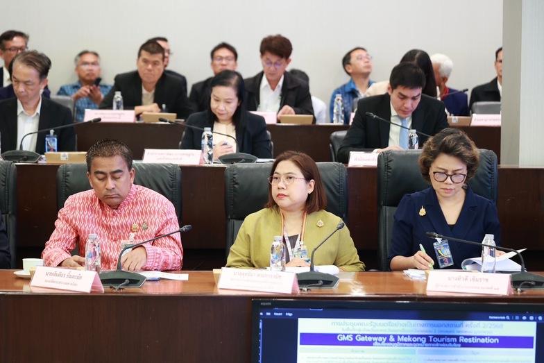 “อธิบดีณัฏฐิญา” ดัน 2 โปรเจกต์ดีพร้อม “สนุก RICE PLUS + สนุก Beef Valley” ผ่านเวทีโต๊ะประชุมบูรณาการร่วมภาครัฐและเอกชน เพื่อพัฒนากลุ่มจังหวัดภาคตะวันออกเฉียงเหนือตอนบน 2 ยกระดับเกษตรสู่เกษตรมูลค่าสูง