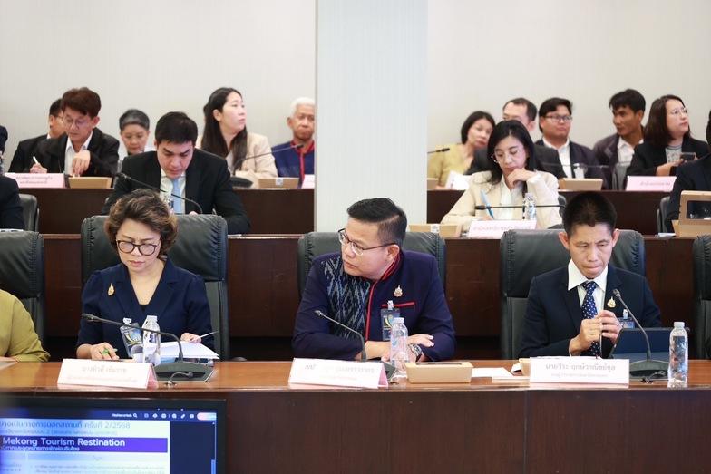 “อธิบดีณัฏฐิญา” ดัน 2 โปรเจกต์ดีพร้อม “สนุก RICE PLUS + สนุก Beef Valley” ผ่านเวทีโต๊ะประชุมบูรณาการร่วมภาครัฐและเอกชน เพื่อพัฒนากลุ่มจังหวัดภาคตะวันออกเฉียงเหนือตอนบน 2 ยกระดับเกษตรสู่เกษตรมูลค่าสูง