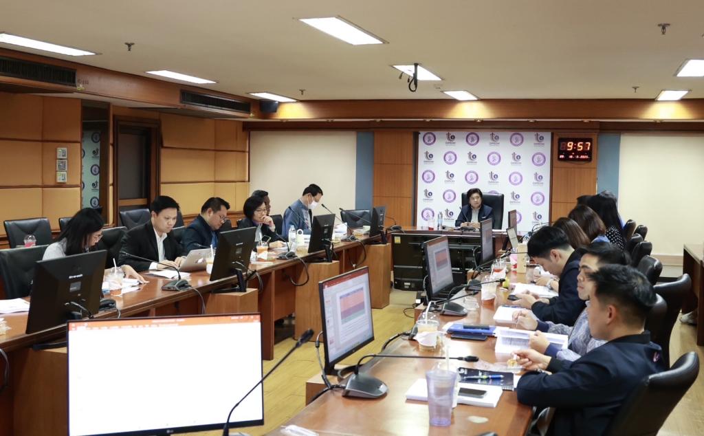 “รองอธิบดีดวงดาว” นำประชุมคณะทำงานประเมินคุณธรรมและความโปร่งใสขับเคลื่อนการปฏิบัติงานป้องกันและปราบปรามการทุจริตและประพฤติมิชอบ และแผนบริหารความเสี่ยงการทุจริต "ดีพร้อม" ขานรับการทำงานด้วยความโปร่งใสตามนโยบาย รมว.เอกนัฏ