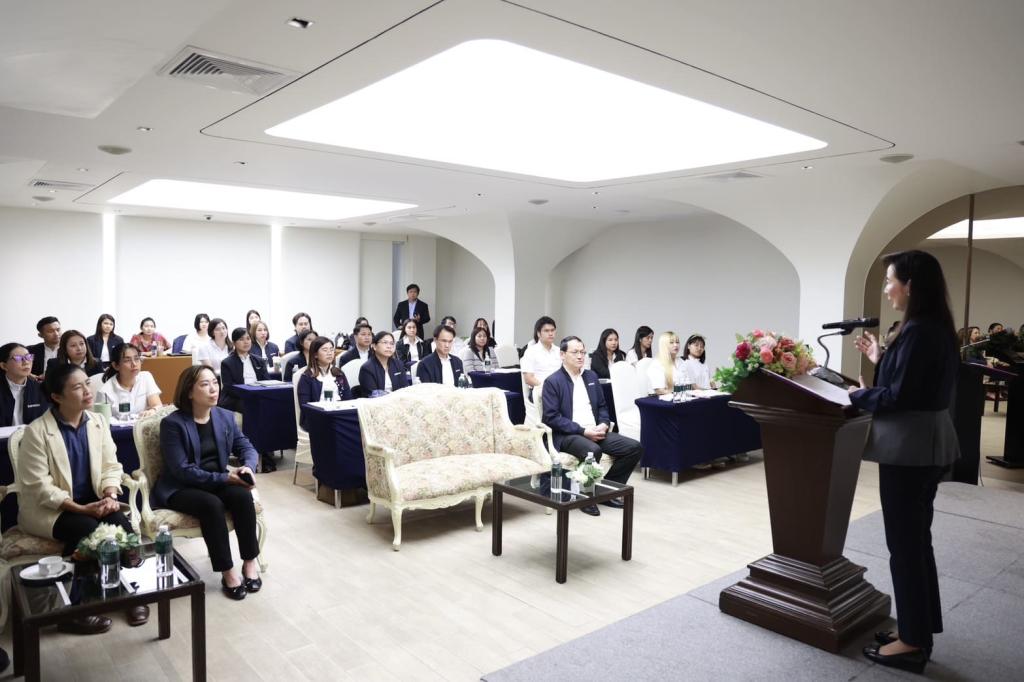 ดีพร้อม เร่งยกระดับบุคลากร "Front Desk" สู่การเป็นผู้วินิจฉัยสถานประกอบการ มุ่งขับเคลื่อนธุรกิจอุตสาหกรรมไทยให้เติบโต ตามนโยบาย รมว.เอกนัฏ