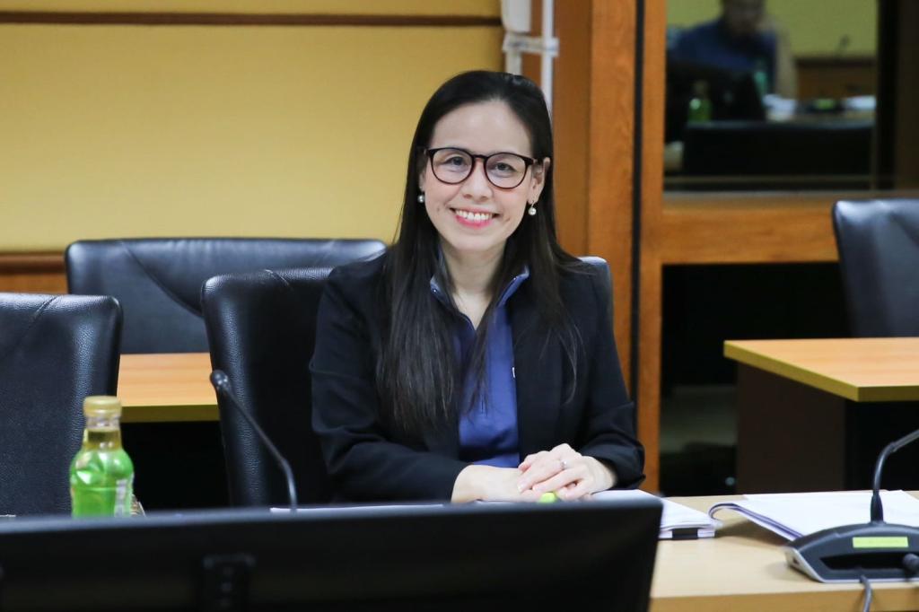 “อธิบดีณัฏฐิญา” มอบแนวทางการส่งเสริมข้าราชการดีพร้อมที่รับทุนรัฐบาล (ทุน ก.พ.) มุ่ง "ปฏิรูป" การพัฒนาศักยภาพและการปฏิบัติงานให้มีประสิทธิภาพเพื่อรองรับการเปลี่ยนแปลง