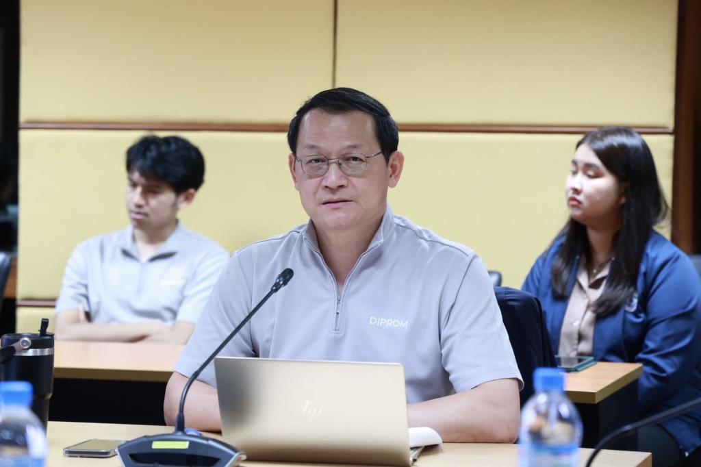 "รสอ.ดุสิต" มอบนโยบาย ศูนย์เทคโนโลยีสารสนเทศฯ ย้ำความสำคัญเทคโนโลยีดิจิทัล ขับเคลื่อนดีพร้อม ยุคใหม่ ตามแนวนโยบาย รมว.เอกนัฏ