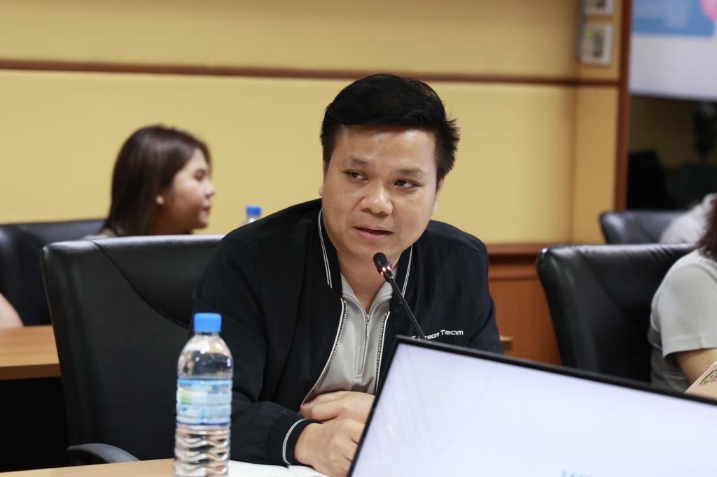 "รสอ.ดุสิต" มอบนโยบาย ศูนย์เทคโนโลยีสารสนเทศฯ ย้ำความสำคัญเทคโนโลยีดิจิทัล ขับเคลื่อนดีพร้อม ยุคใหม่ ตามแนวนโยบาย รมว.เอกนัฏ