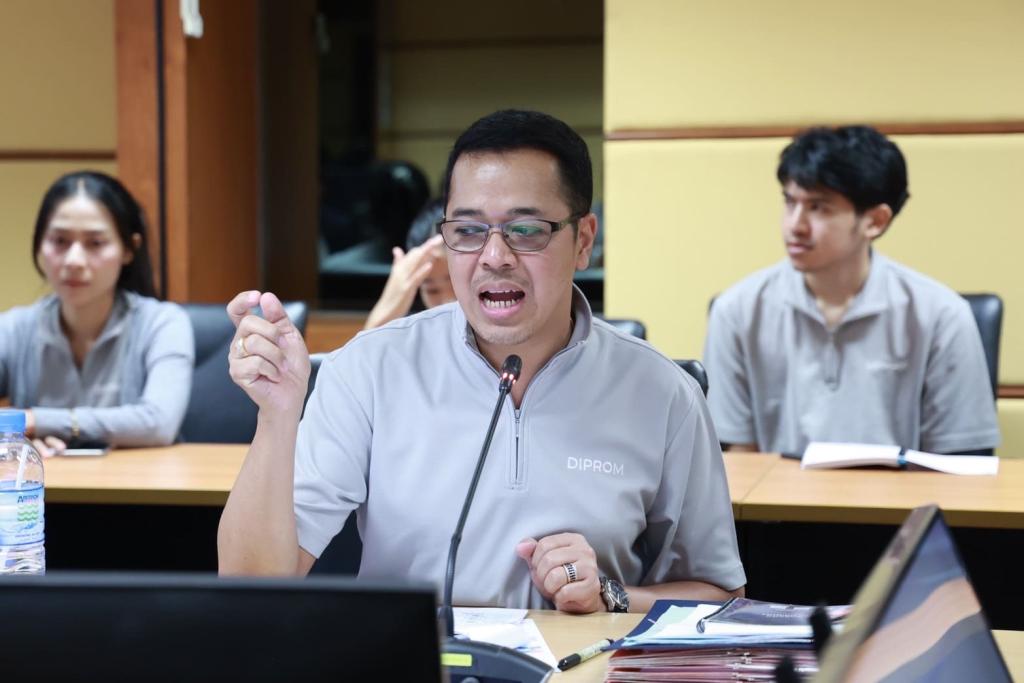 "รสอ.ดุสิต" มอบนโยบาย ศูนย์เทคโนโลยีสารสนเทศฯ ย้ำความสำคัญเทคโนโลยีดิจิทัล ขับเคลื่อนดีพร้อม ยุคใหม่ ตามแนวนโยบาย รมว.เอกนัฏ