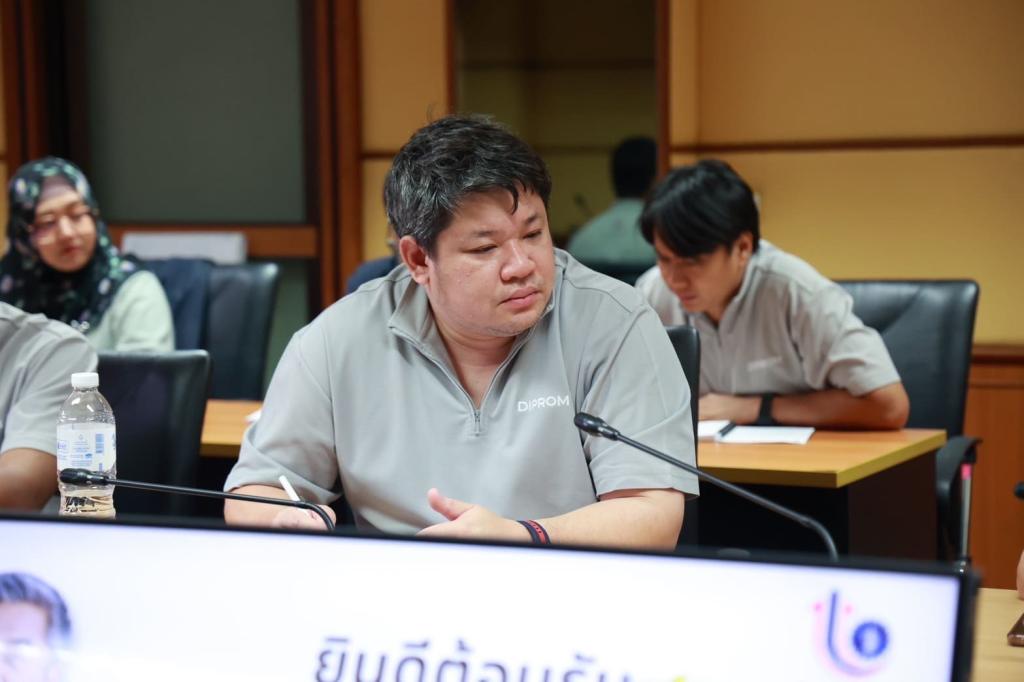 "รสอ.ดุสิต" มอบนโยบาย ศูนย์เทคโนโลยีสารสนเทศฯ ย้ำความสำคัญเทคโนโลยีดิจิทัล ขับเคลื่อนดีพร้อม ยุคใหม่ ตามแนวนโยบาย รมว.เอกนัฏ