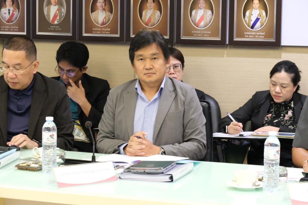 “ดีพร้อม" ร่วมประชุมถกคณะกรรมการควบคุมยาง สร้างความเข้าใจ ภาคเอกชน-เกษตรกรไทย ร่วมแก้ไขปัญหาราคายาง เพื่อสร้างการเติบโตอย่างยั่งยืนตามนโยบาย รมว.เอกนัฏ