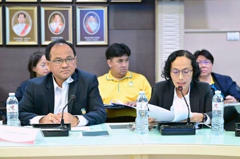 “ดีพร้อม" ร่วมประชุมถกคณะกรรมการควบคุมยาง สร้างความเข้าใจ ภาคเอกชน-เกษตรกรไทย ร่วมแก้ไขปัญหาราคายาง เพื่อสร้างการเติบโตอย่างยั่งยืนตามนโยบาย รมว.เอกนัฏ