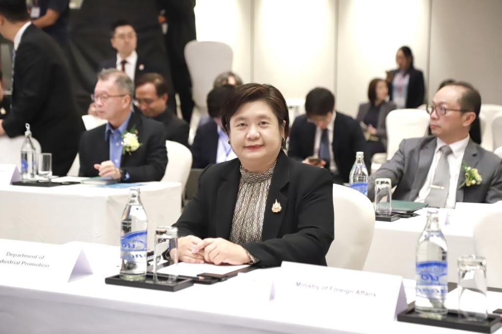 ก.อุตฯ – METI เปิดเวทีถกความร่วมมือพลังงาน–อุตสาหกรรม จับคู่รัฐ เอกชนไทย-ญี่ปุ่น ลงนาม MOU 9 ฉบับ หนุนอุตสาหกรรมอนาคต