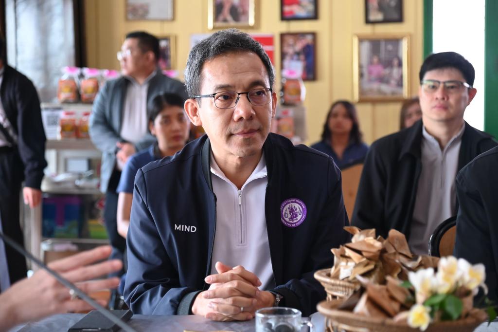 ก.อุตฯ เยี่ยมชม "กะละแมทูลใจ" นครพนม ขึ้นแท่นของฝาก ครม. สร้างเป็น Soft Power ปั้นแบรนด์ท้องถิ่น เตรียมบุกตลาดสากล