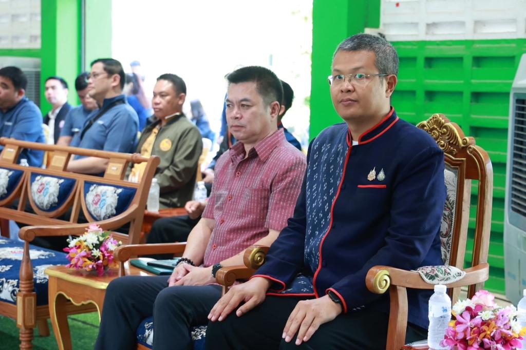 “ปลัดณัฐพล” ปักหมุดนครพนม สั่งการ “ดีพร้อม” “ให้ทักษะ” ดึงอัตลักษณ์อาหารพื้นถิ่นปลาแม่น้ำโขง สร้างรายได้ ต่อยอดอาชีพชุมชนตำบลบ้านค้อ โพนสวรรค์ หวังเสริมแกร่งเศรษฐกิจฐานรากอย่างยั่งยืน ตามนโยบาย รมว.เอกนัฏ
