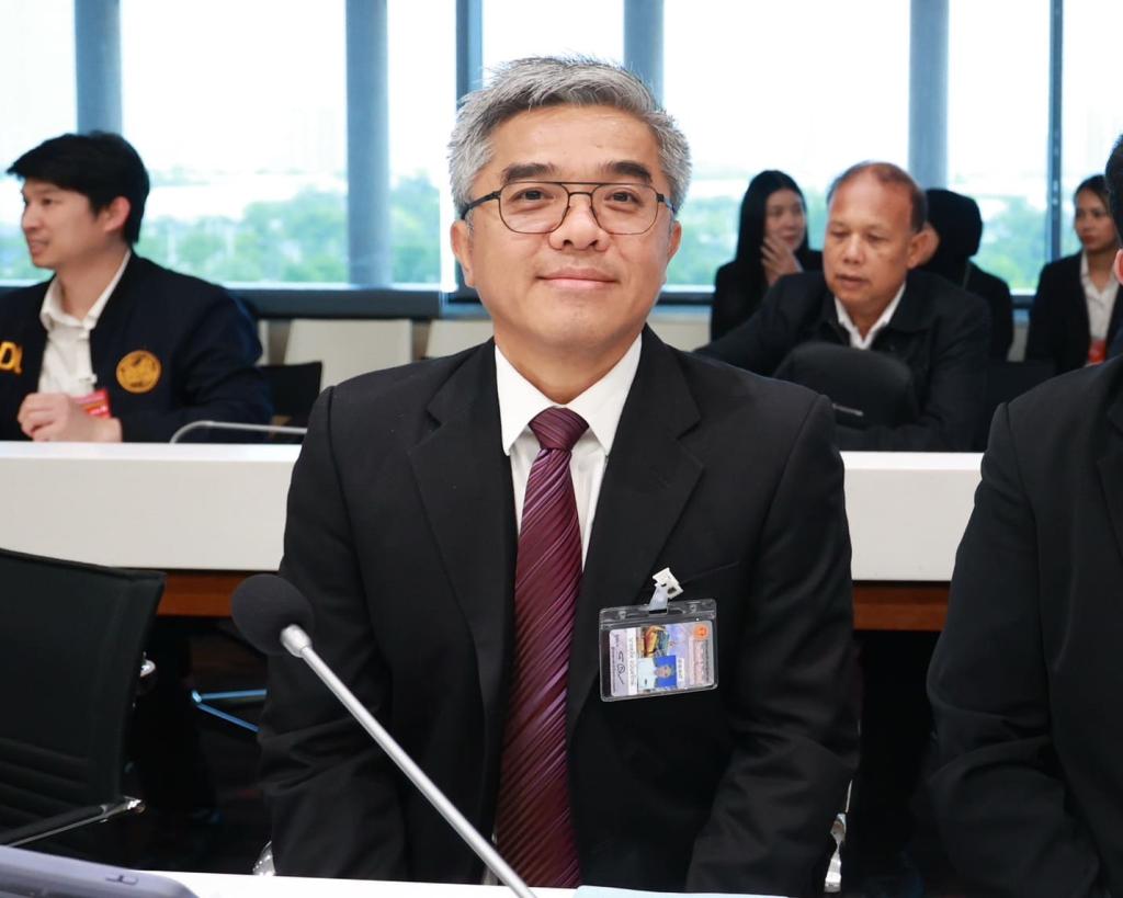 “รสอ.ดุสิต” ร่วมประชุมคณะกรรมาธิการการอุตสาหกรรม เร่งช่วยเหลือรถตุ๊กตุ๊ก จังหวัดภูเก็ต รองรับการพัฒนาอุตสาหกรรมยานยนต์ไฟฟ้า ตามนโยบาย รมว.เอกนัฏ