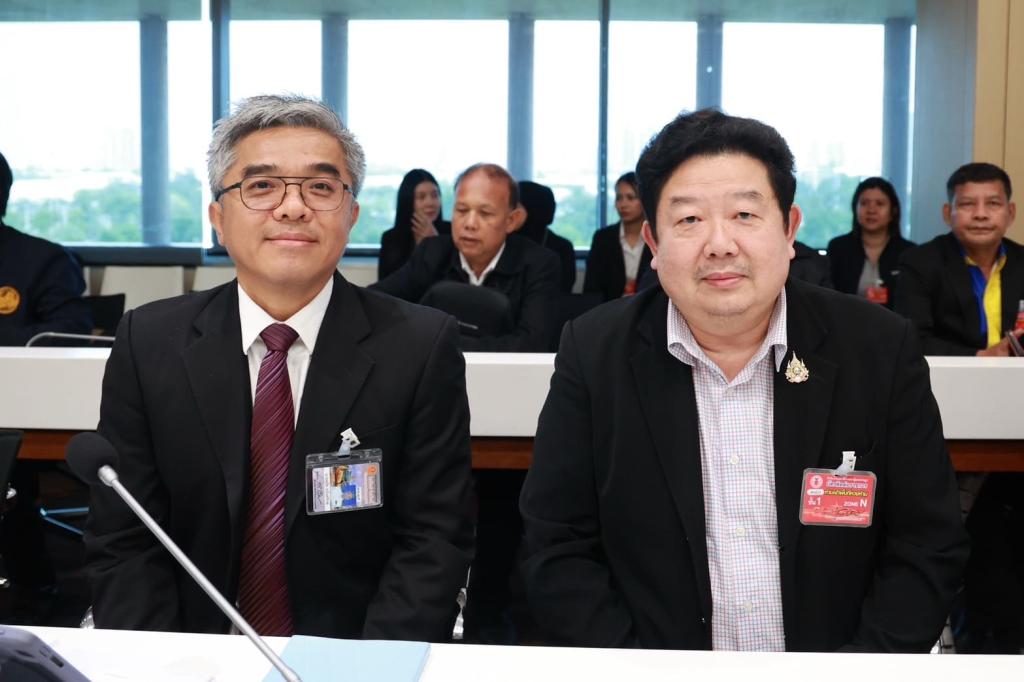 “รสอ.ดุสิต” ร่วมประชุมคณะกรรมาธิการการอุตสาหกรรม เร่งช่วยเหลือรถตุ๊กตุ๊ก จังหวัดภูเก็ต รองรับการพัฒนาอุตสาหกรรมยานยนต์ไฟฟ้า ตามนโยบาย รมว.เอกนัฏ