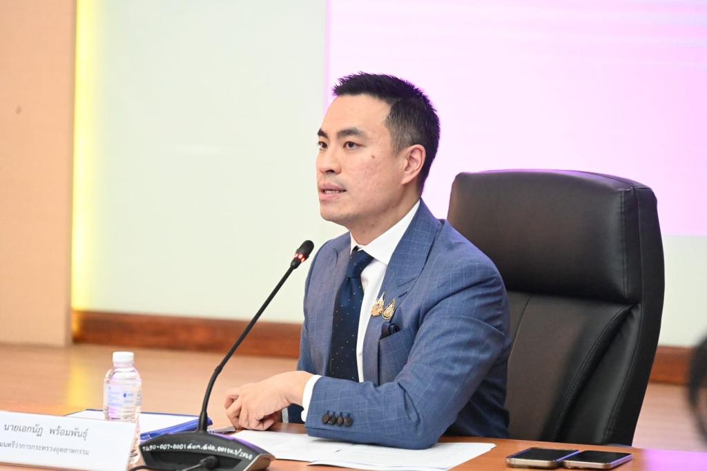 “ดีพร้อม” รายงานการสนับสนุน SME ภายใต้สงครามการค้า พร้อมผลักดันเป็น Smart SME ตามนโยบาย รมว.เอกนัฏ
