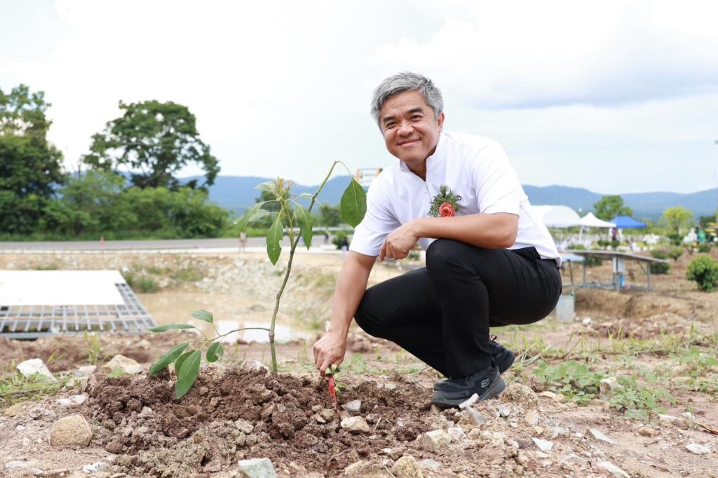 “ปลัดณัฐพล” ปลื้ม “ดีพร้อมยกระดับต้นแบบเกษตรอุตสาหกรรม : ริบูรฟาร์ม“ พลิกเกมเศรษฐกิจชุมชน สร้างงาน สร้างรายได้สู่ชุมชน สอดรับนโยบาย รมว.เอกนัฏ