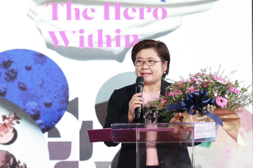 "ดีพร้อม" เดินหน้าปั้น Hero Brand อุตฯ เครื่องสำอางฯ หนุนพลัง Soft Power แฟชั่นไทย ยกระดับภูมิปัญญาสู่วัฒนธรรมสร้างสรรค์ตอบโจทย์ตลาดโลก คาดสร้างมูลค่ากว่า 62 ล้านบาท ตามนโยบาย "รมว.เอกนัฏ"