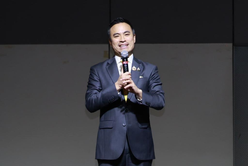 “ดีพร้อม” ปลุกพลัง อุตฯ เสื้อผ้าและเครื่องแต่งกายไทย สร้าง “Fashion Hero Brand” พร้อมหนุนพลัง Soft Power แฟชั่น หวังยกระดับแบรนด์ไทยสู่สากลอย่างยั่งยืนตามนโยบาย รมว.เอกนัฏ คาดสร้างมูลค่ากว่า 100 ล้านบาท